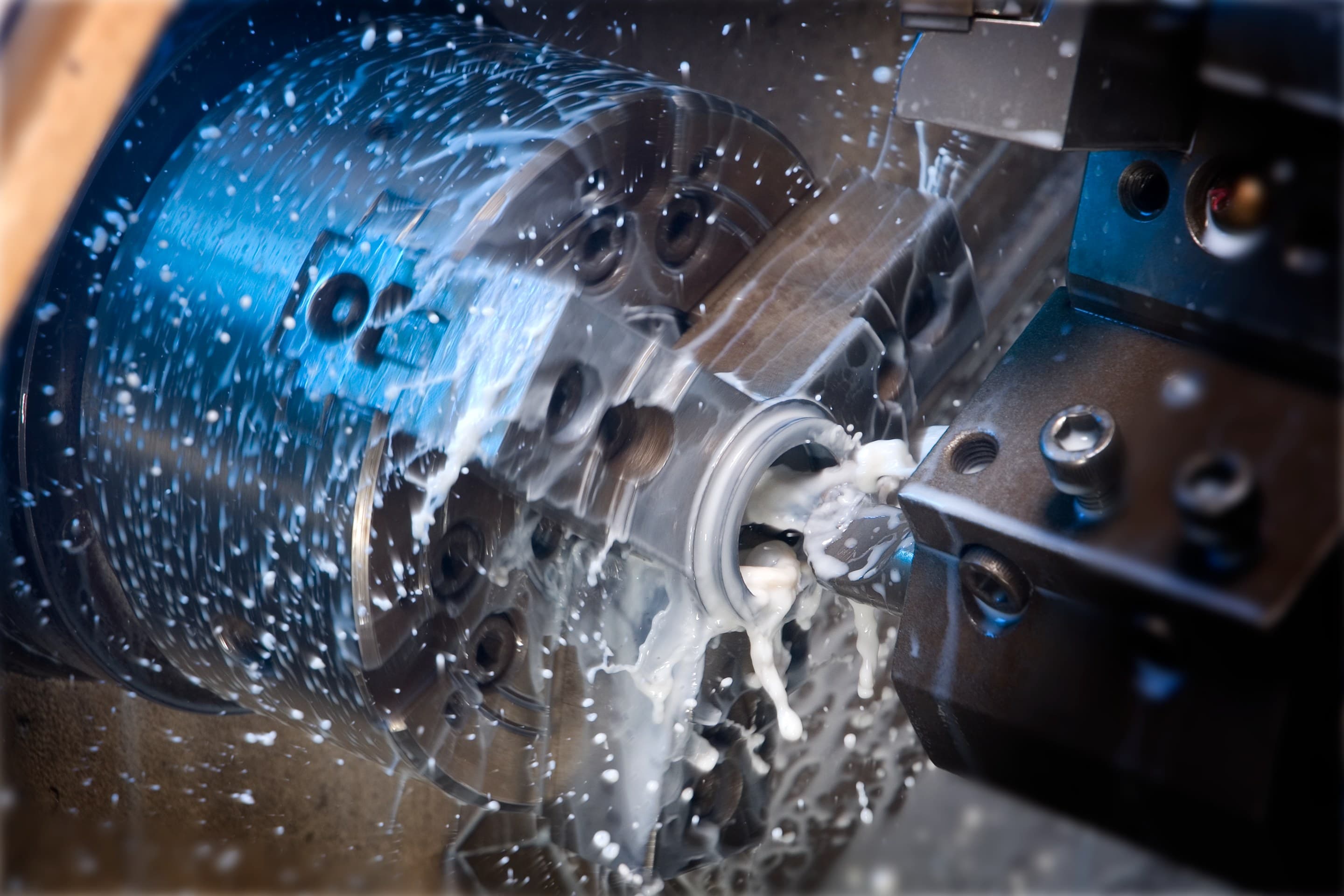 CNC ring machining at Ringmann — precision turning